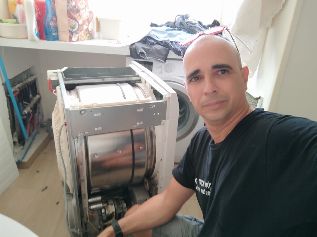 תיקון מייבש כביסה על ידי טכנאי מוסמך בבית לקוח במודיעין